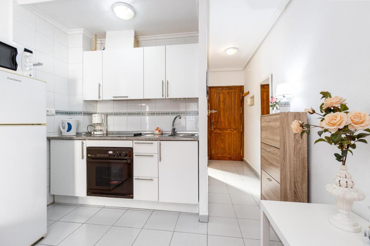 Apartment Studio Relax Almudena تورّيفيِخا المظهر الخارجي الصورة