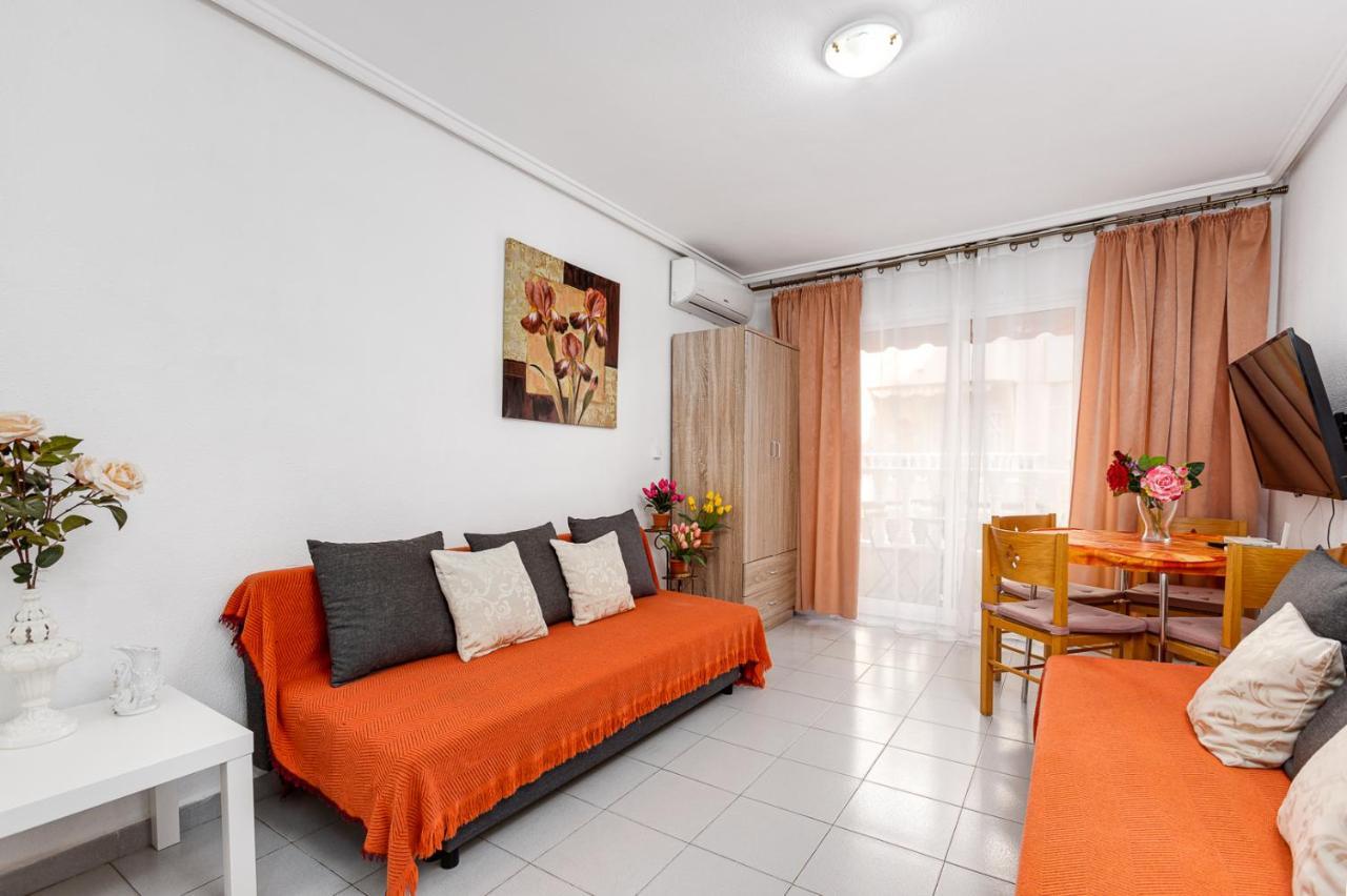 Apartment Studio Relax Almudena تورّيفيِخا المظهر الخارجي الصورة