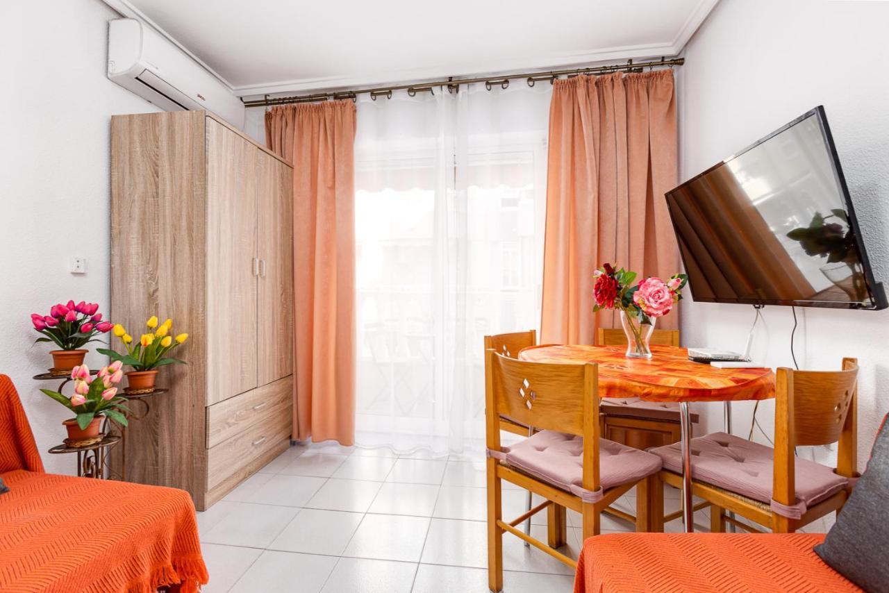 Apartment Studio Relax Almudena تورّيفيِخا المظهر الخارجي الصورة
