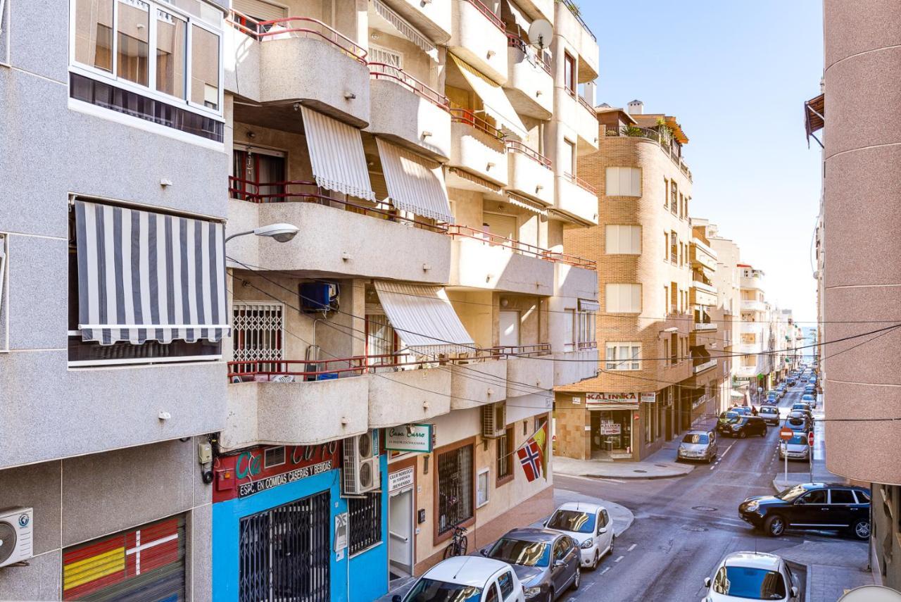 Apartment Studio Relax Almudena تورّيفيِخا المظهر الخارجي الصورة